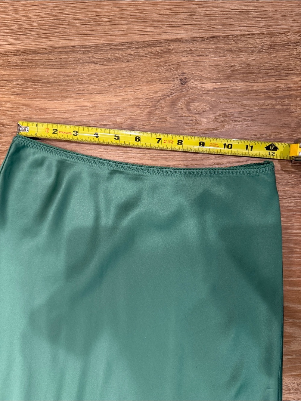 Doen Emerald Silk  Midi Skirt with Cream Lace Hem - Picture 8 of 8